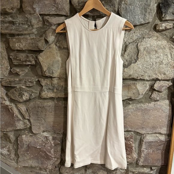 Theory Dress - Picture 1 of 2